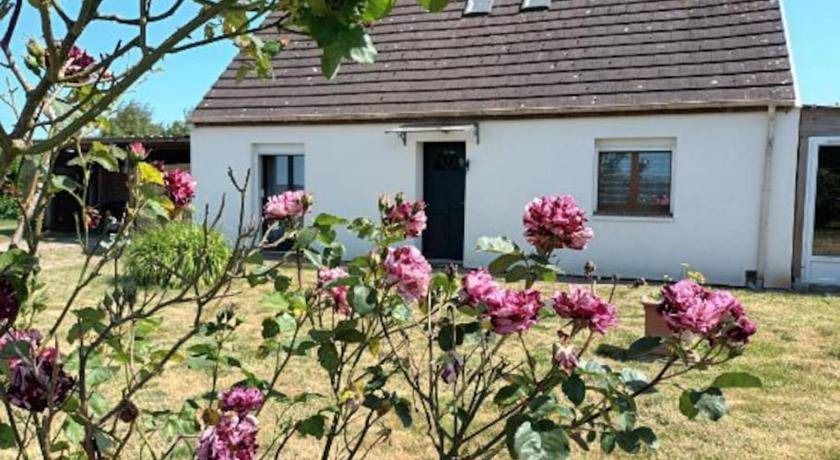 Saint-Philbert-sur-Boissey House | 80 m² House ∙ 3 bedrooms ∙ 8 guests