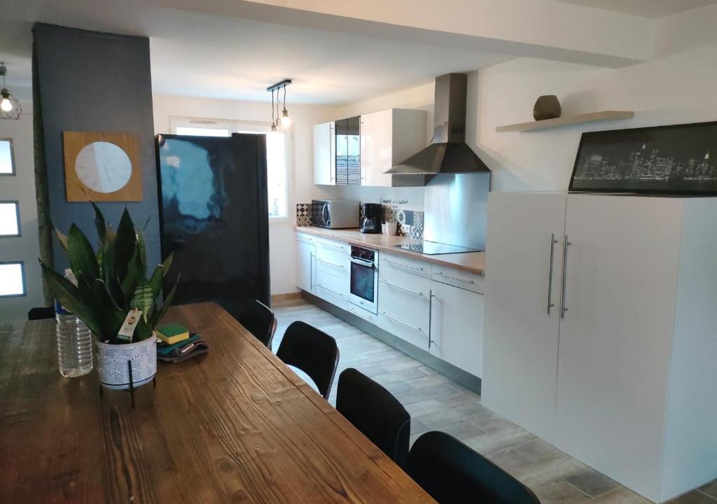 Vernou-la-Celle-sur-Seine House | Gîte 10 lits proche forêt Fontainebleau