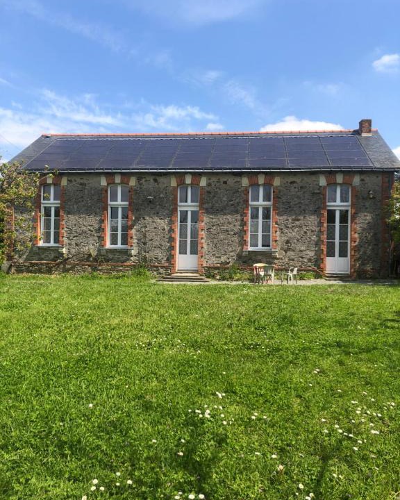 Chanzeaux House | Gîte -Belle Maison dans une ancienne école-Tarif réduit hors WE !