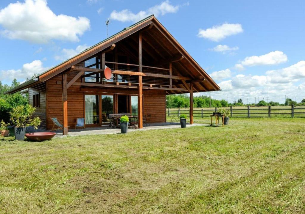 Mery-sur-Seine House | Gîte Méry-sur-Seine, 5 pièces, 8 personnes - FR-1-543-68