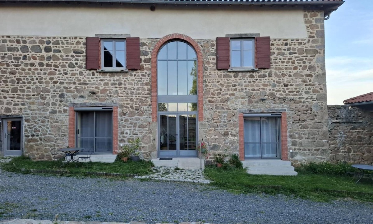 Saint-Clement-les-Places House | Gîte St Michel - SAINT-CLEMENT-LES-PLACES