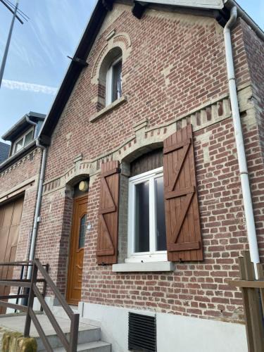 Estrees-Mons House | Gîte Travailleurs de La Somme