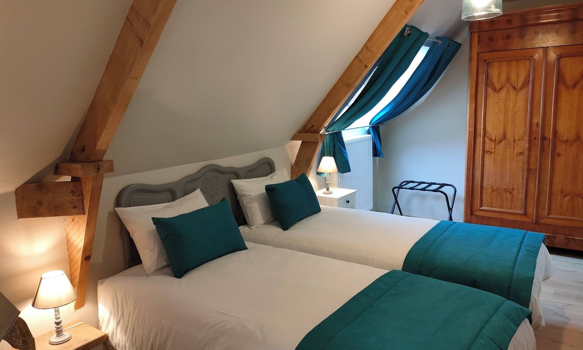 Rumegies Apartment | Gite appartement la Ruchette is located above Gite Le Rucher