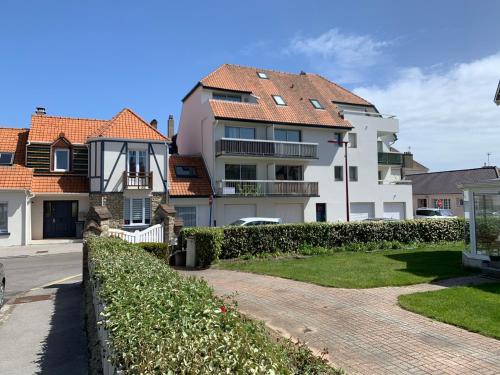 Wimereux Apartment | Gite les montgolfières avec GARAGE
