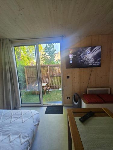 Saint-Gratien Apartment | Greenlodge à 15 min from Paris