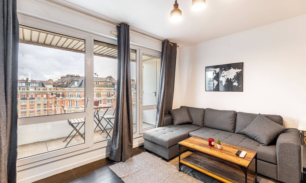 Quartier du Petit-Montrouge Apartment | GuestReady - Elevated Comfort with a Terrace
