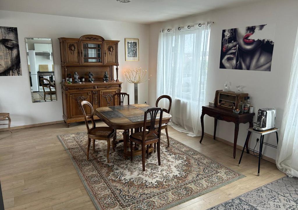 Tourcoing Apartment | Haylenes