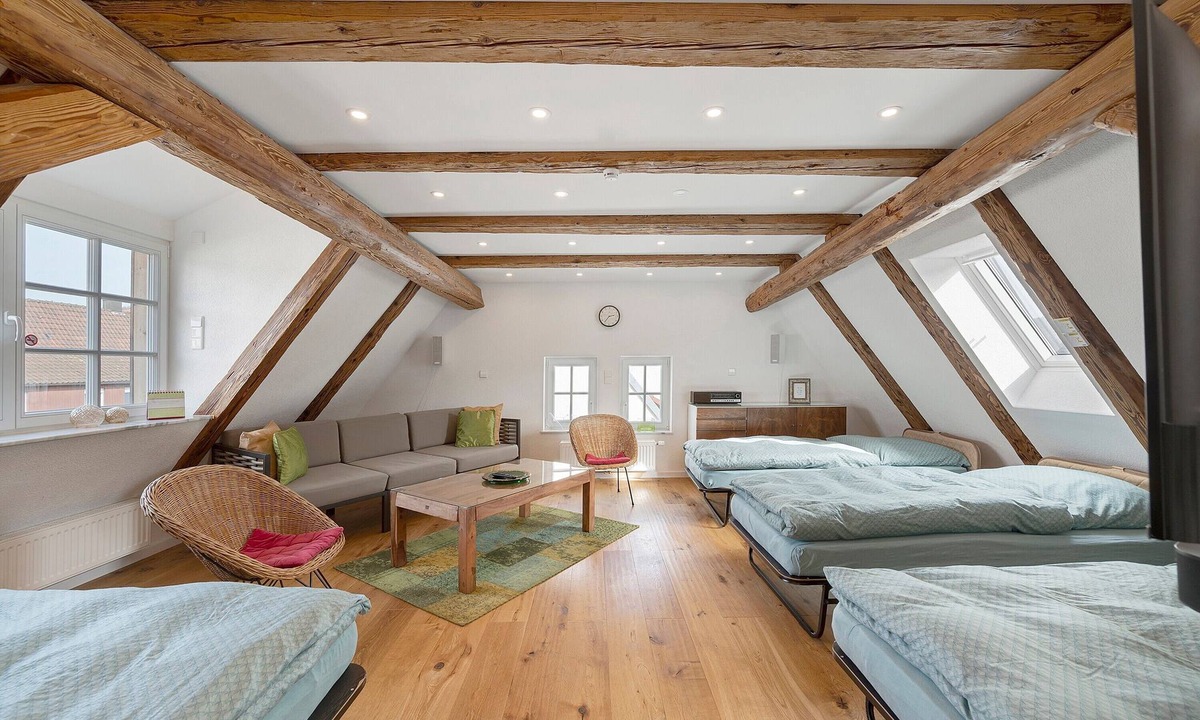 Lorch Apartment | Historic Accommodation in Lorch