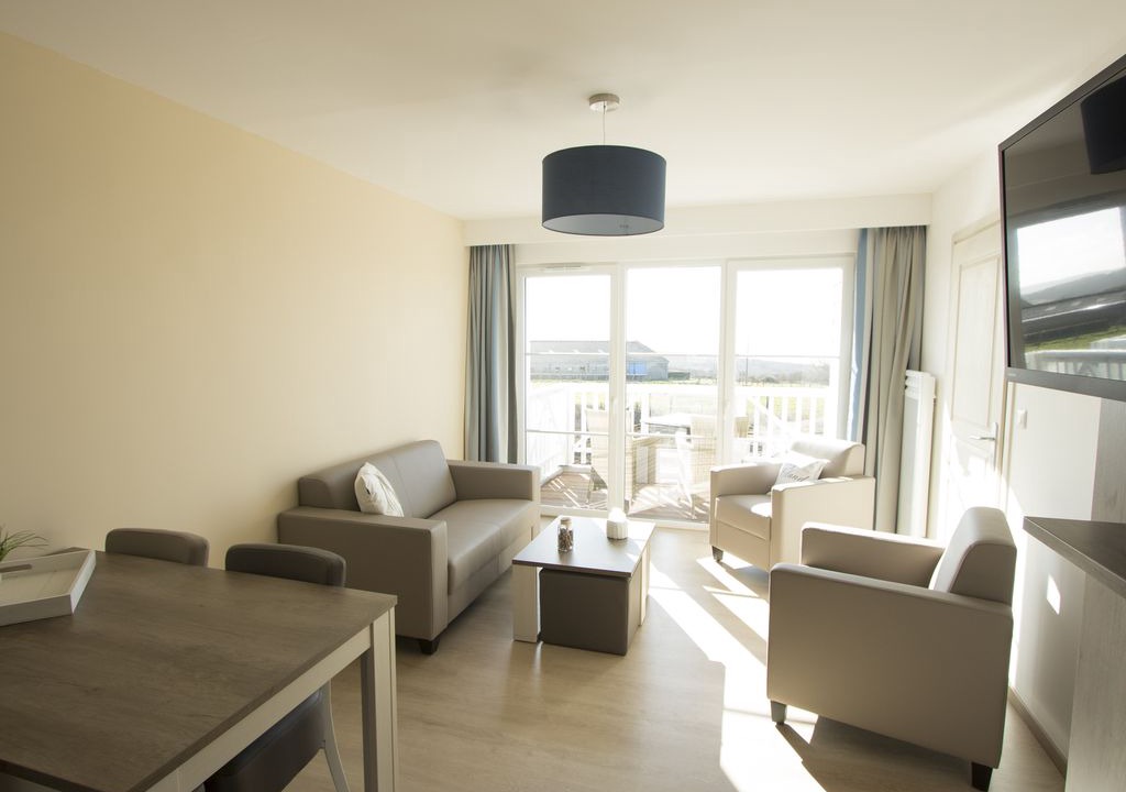 Equihen-Plage Apartment | Holiday Suites Equihen-Plage: Apartment 6 people