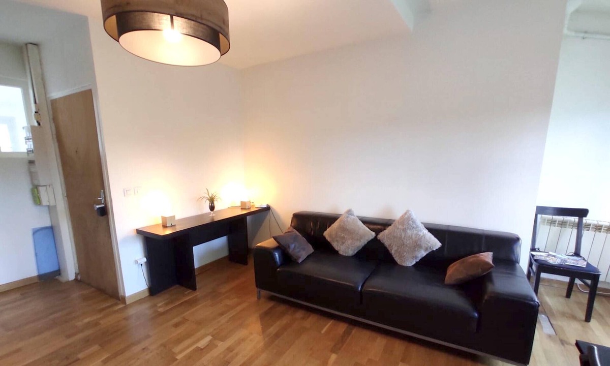 Citry Apartment | Homerez - Nice apartement for 6 ppl. with garden at Citry