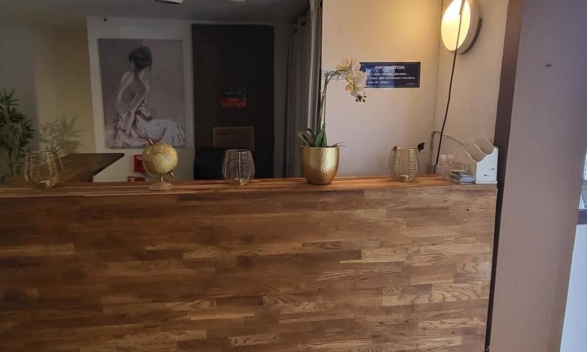 Fleurines Hotel | Hotel'n