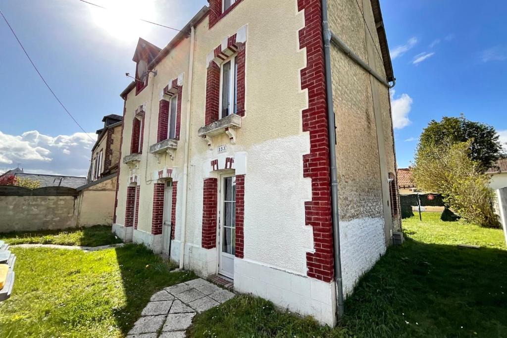 Ouistreham House | House With Garden In The Centre And Near Beach