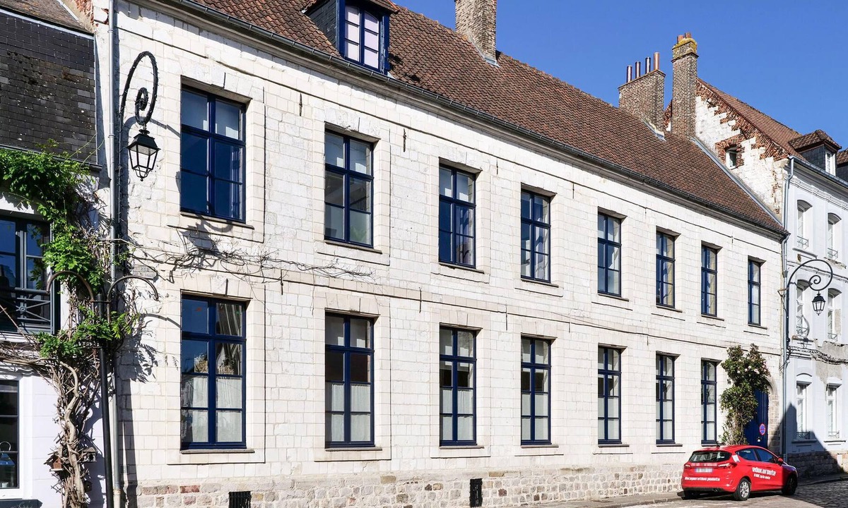 Montreuil-sur-Mer House | If you dream of vacationing in historic walls, you should take a closer look at this exclusive vacat