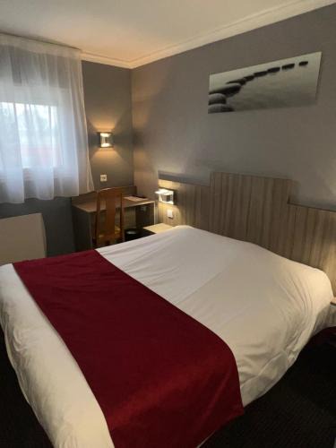 Longueau Hotel | initial by balladins Amiens / Longueau
