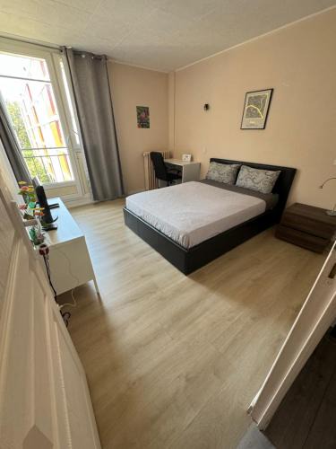 Villeneuve-la-Garenne Apartment | Jardins de La Noue