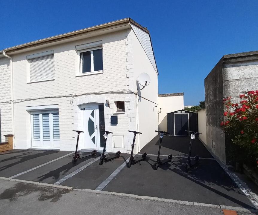 Saint-Pol-sur-Mer Apartment | Jolie maison a dunkerque