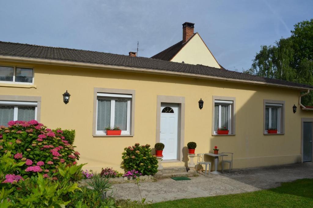 Pontault-Combault House | L'Araucaria
