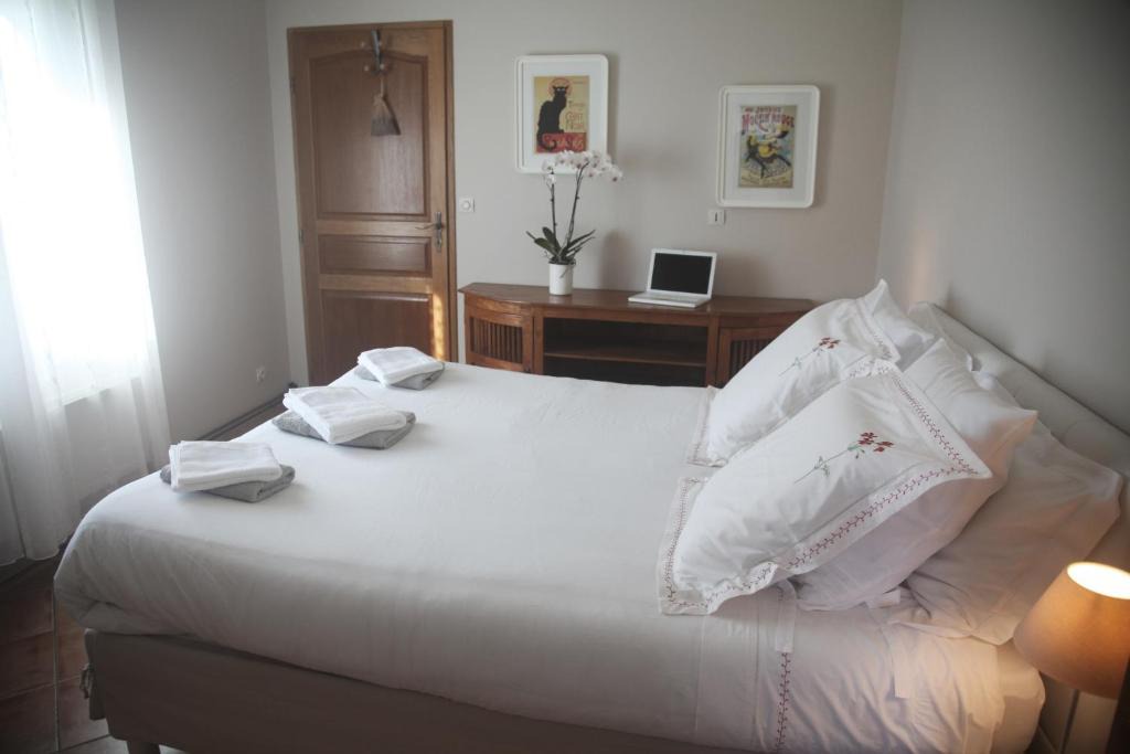 Folembray Bed & Breakfast | La Maison De Maria