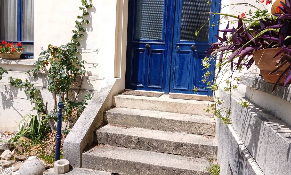 Montlignon Cabin | Large 1900s-style house with garden near Paris ideal for families
