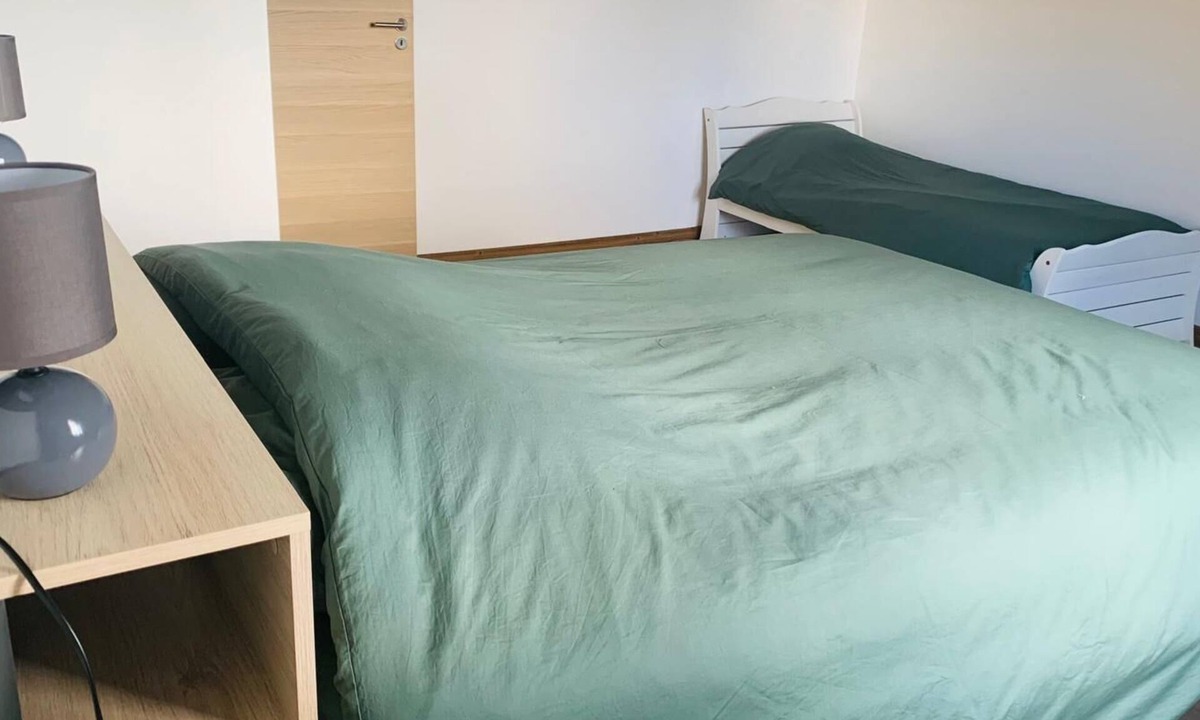 Cuvier House | Large gîte for 12 to 14 people, ideally located in the heart of the Jura mountains.