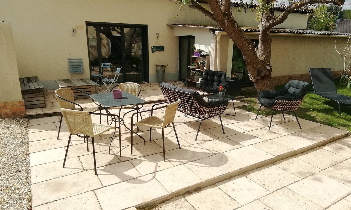 Saint-Aubin-Les-Elbeuf Condo | Le Clos des Feugrais- Peace & Comfort