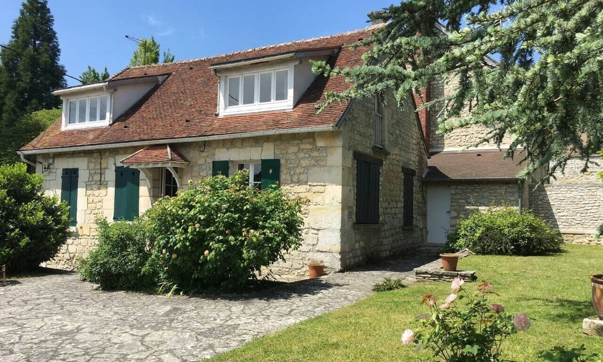 Lavilletertre House | Le Clos Saint Jean Traditional Vexin house