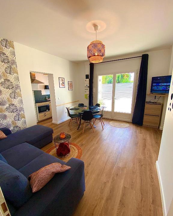 Quincy-Voisins Apartment | Le cocon de Didine, beau F2, 2 places de parking clos, proche Disneyland