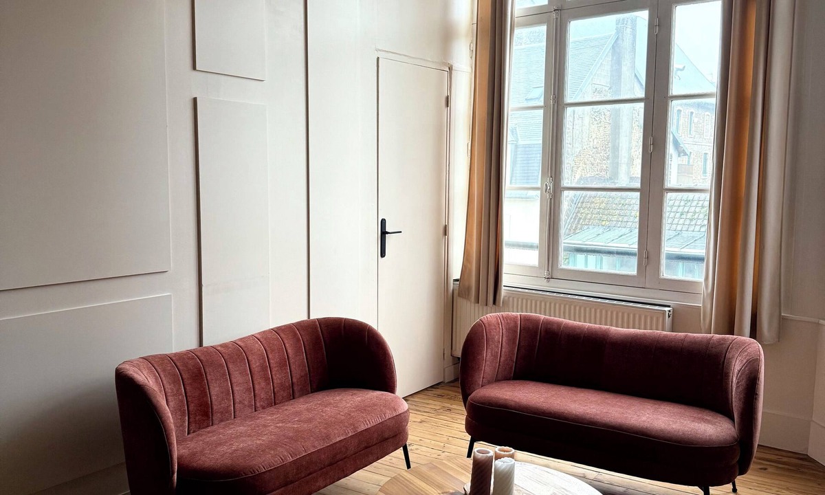 Boulogne-sur-Mer Apartment | Le cosmo: apartment
