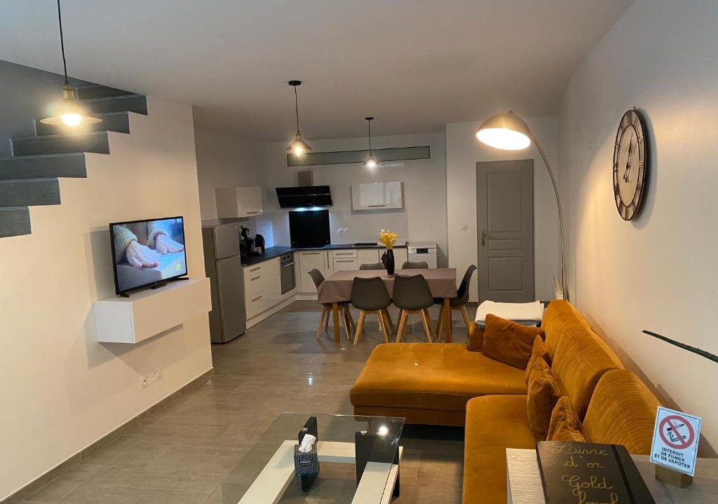 Chablis Apartment | Le Cristallin gîte plein coeur de Chablis