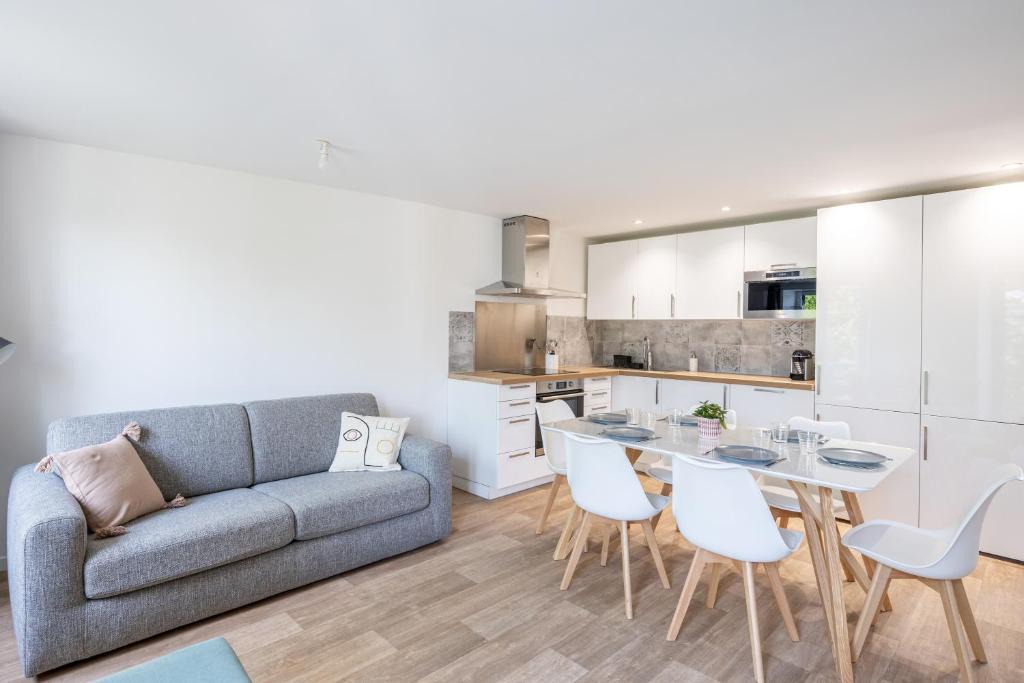 Coupvray Apartment | Le Maetica - 5 min de Disneyland Paris