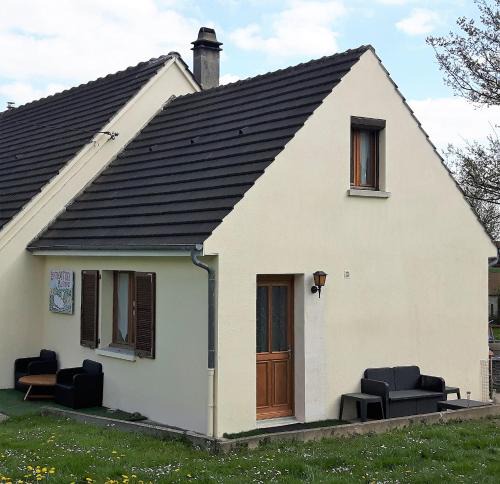 Couloisy House | Le Mouton Blanc