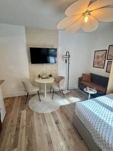 Saint-Honore - Jeanne d'Arc Apartment | Le Nid du Rez