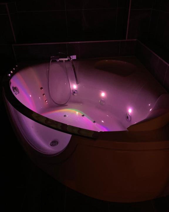 Rouen City Centre Apartment | Le Paradis Perdu