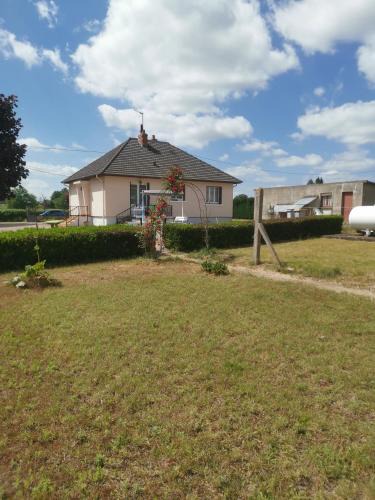 La Perche House | le pavillon a la campagne