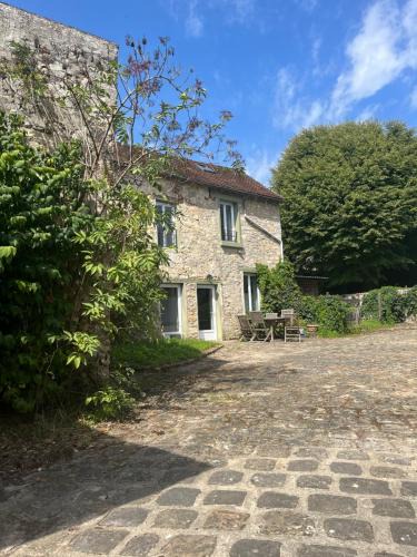 Recloses Bed & Breakfast | Les Écuries