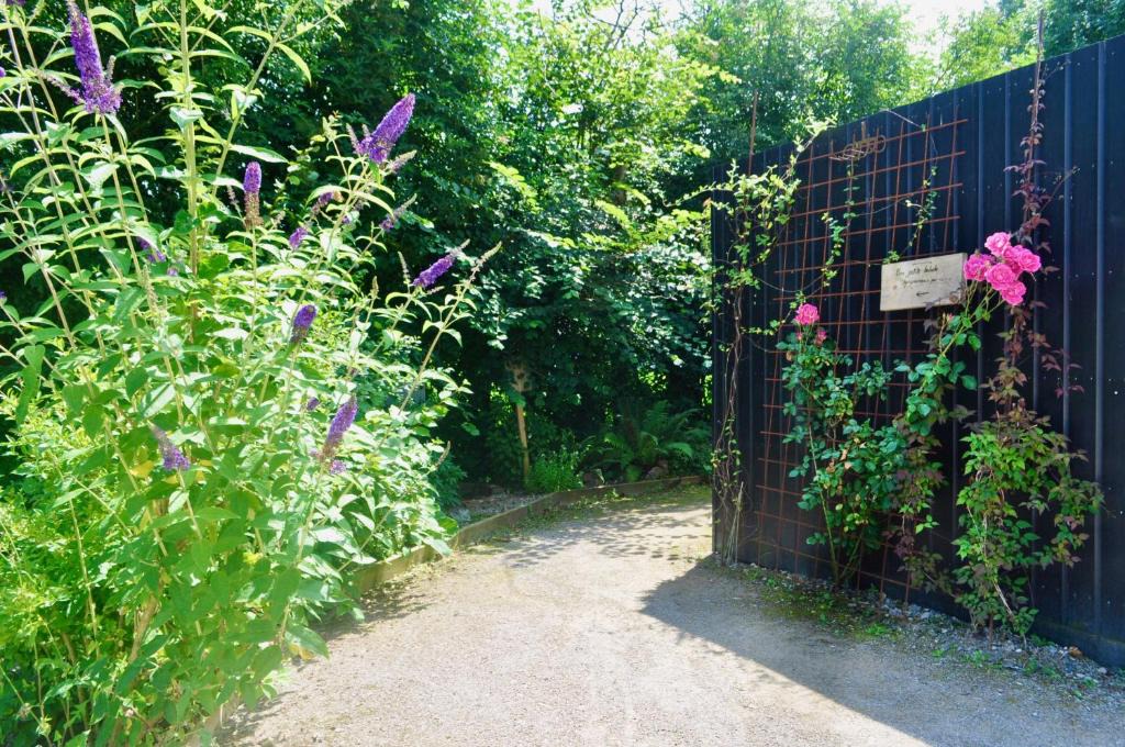 La Madelaine-sous-Montreuil Bed & Breakfast | Les Bobos à la ferme