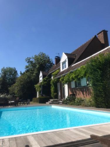 Croix Bed & Breakfast | Les Glycines