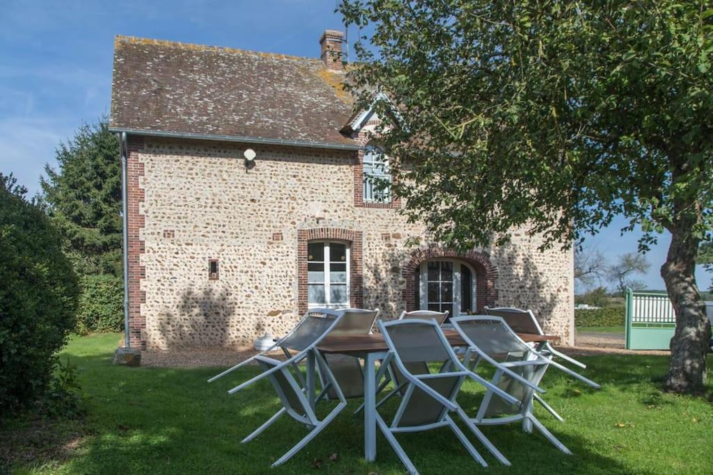 Rueil-la-Gadeliere House | Les Granges du Bois Normand