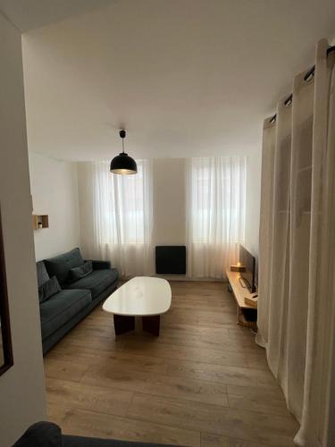 Sainte-Anne - Faubourg Noyon Apartment | Les horizons de Jules