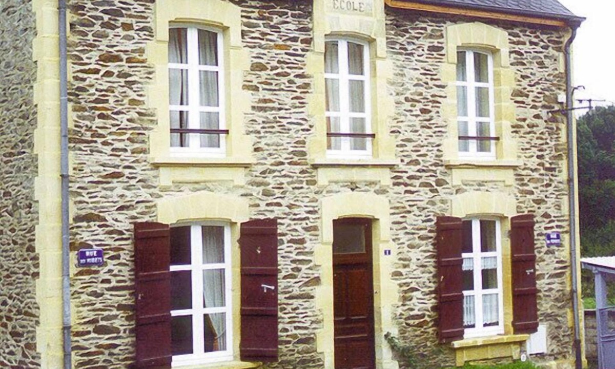 Les Hautes-Rivieres House | LES HUBIETS - LES HAUTES RIVIERES