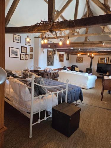Buais-les-Monts House | Les Petits Champs