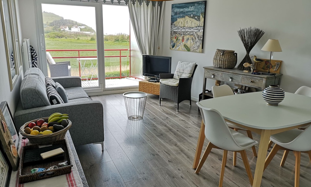 Criel-sur-Mer Apartment | Les Plus Hautes Falaises d' Europe