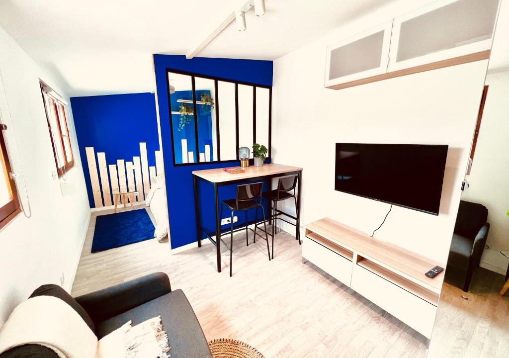 Saint-Honore - Jeanne d'Arc Apartment | Les studios de la Villa Jules Verne