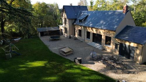 Montbarrois Villa | Maison au cœur de la forêt