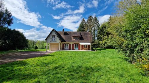 Saint-Jean-de-Livet House | Maison calme avec Spa et beau paysage, à 40mn des plages