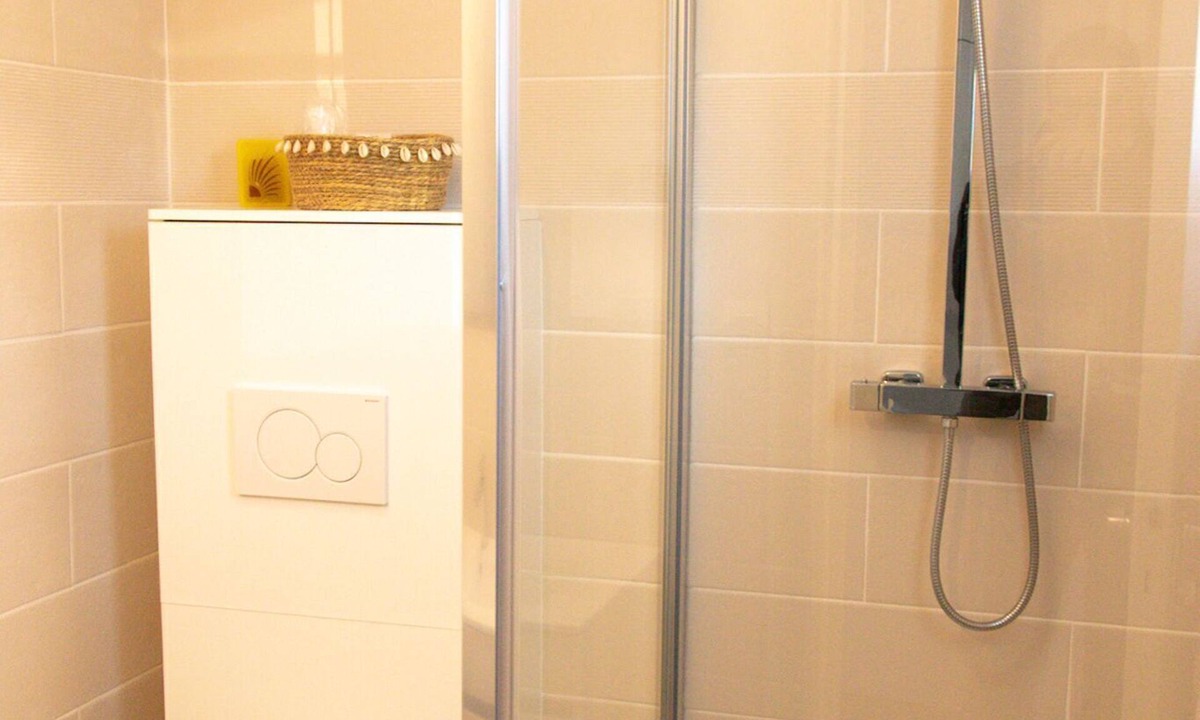 Caffiers Bed & Breakfast | Maison D'hôte La Ferme Du Grand Air - Standard Twin Room with Shared Bathroom 2