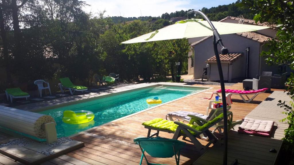 Saint-Paul-le-Jeune House | Maison de 2 chambres avec piscine partagee jardin amenage et wifi a Saint Paul le Jeune