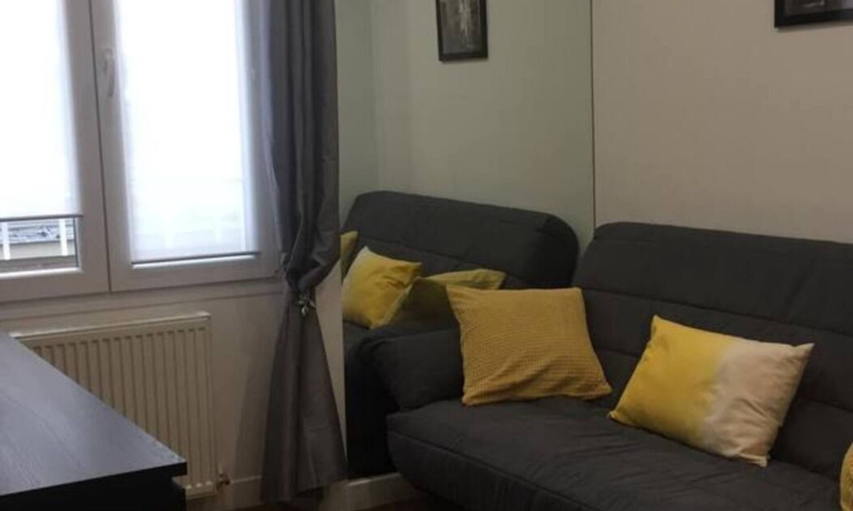 Bonne-Nouvelle Bed & Breakfast | MAISON LE BAC APT. 204A