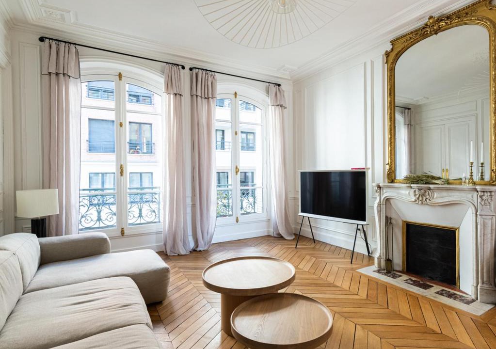 Montparnasse Apartment | maison tchoupi