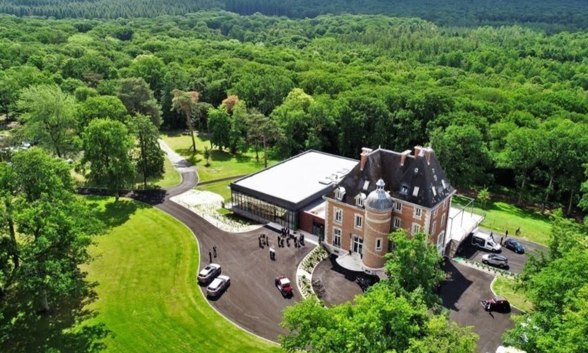 Russy-Bemont Hotel | Manoir de Montigny